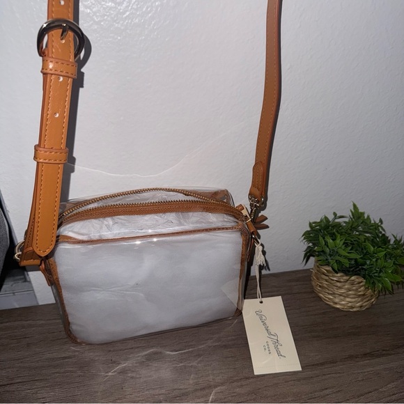 Crossbody Bag - Universal Thread Clear,Structured Vinyl Handbag,Adjustable Strap - Picture 3 of 7